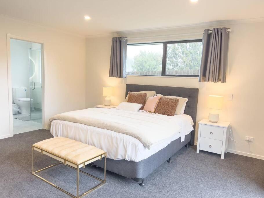 Rotorua Sunshine Brand New 4 Bedroom House Экстерьер фото